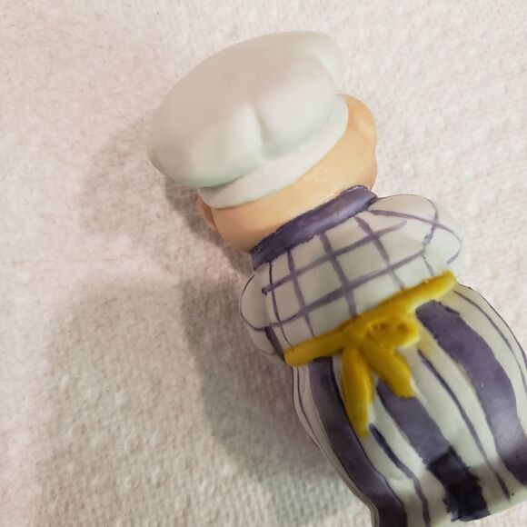 Pig Salt & Pepper Shakers - Picture 10 of 11